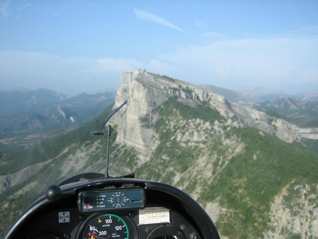 Вилла Un Gite De Charme En Haute Provence Сигуайе Номер фото